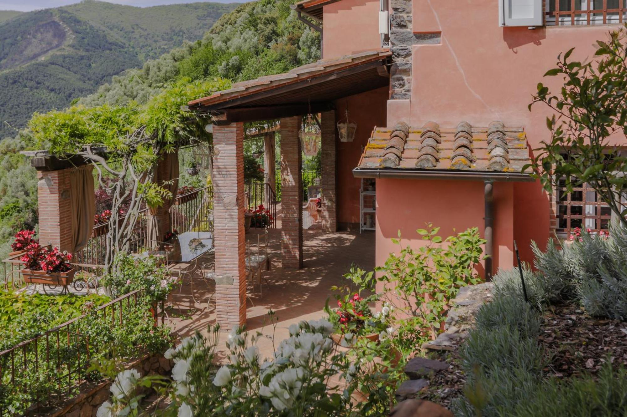 Villa Sii Felice Buti Exterior foto